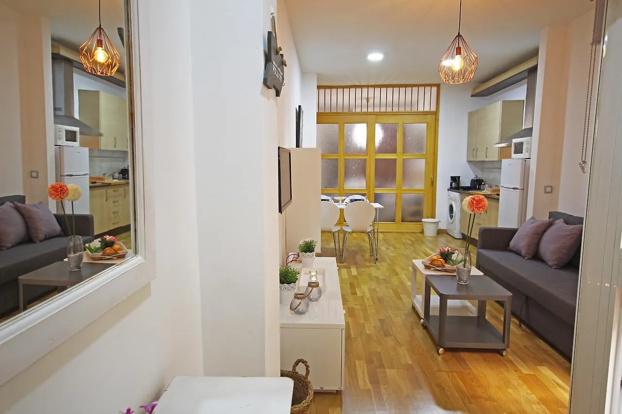 Jinetes Grupalmalaga 아파트  말라가