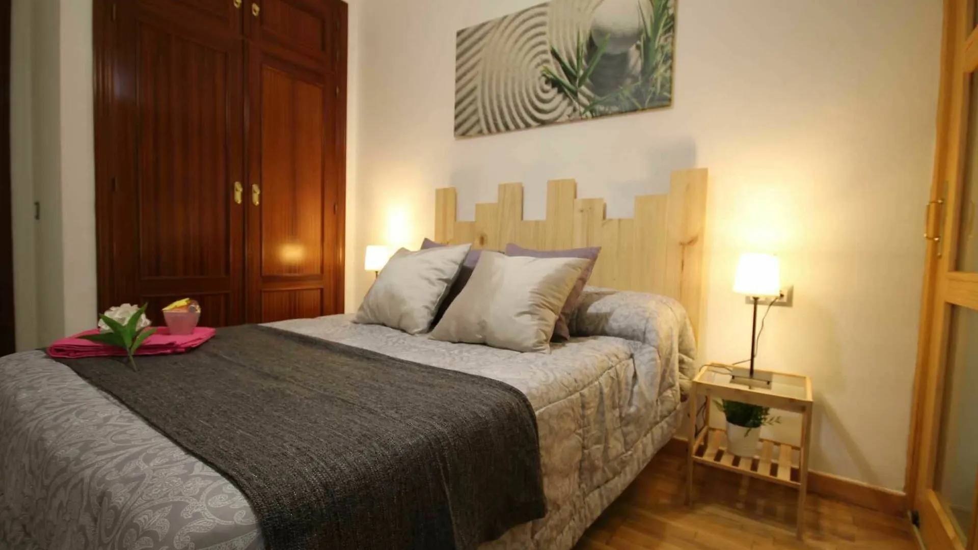 Jinetes Grupalmalaga 아파트 말라가